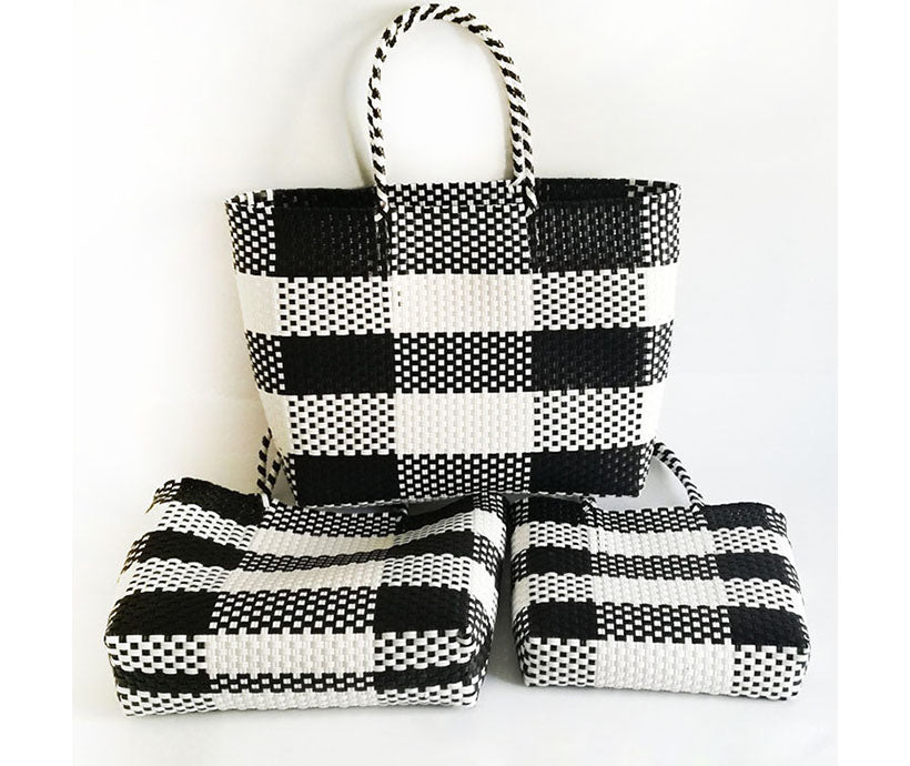 Durable Fashion Commuting Simple Black and White Plaid Square Large Capacity PP Woven Straw Woven Bag