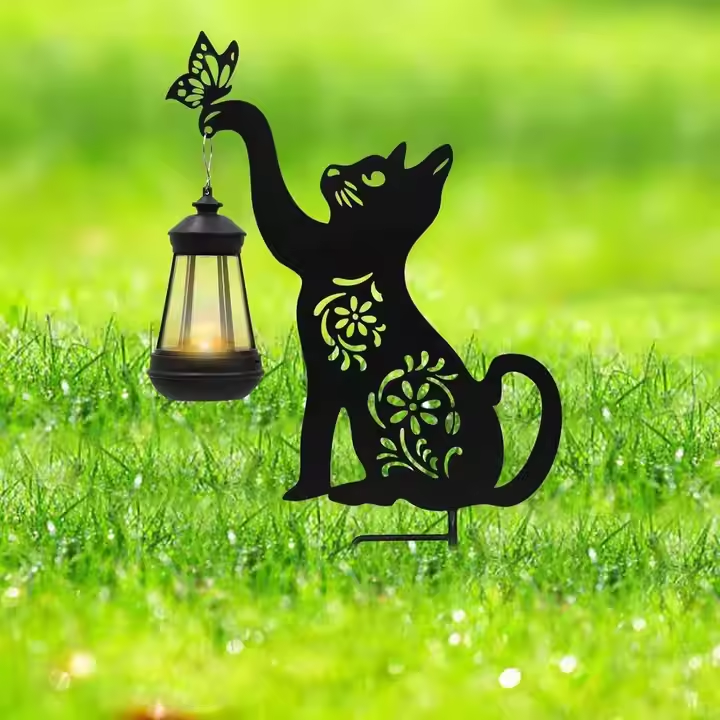Hot Selling Cat Metal Garden Solar Light LED Lawn Light Ironwork Waterproof Plug-in-Light for Road Decoration