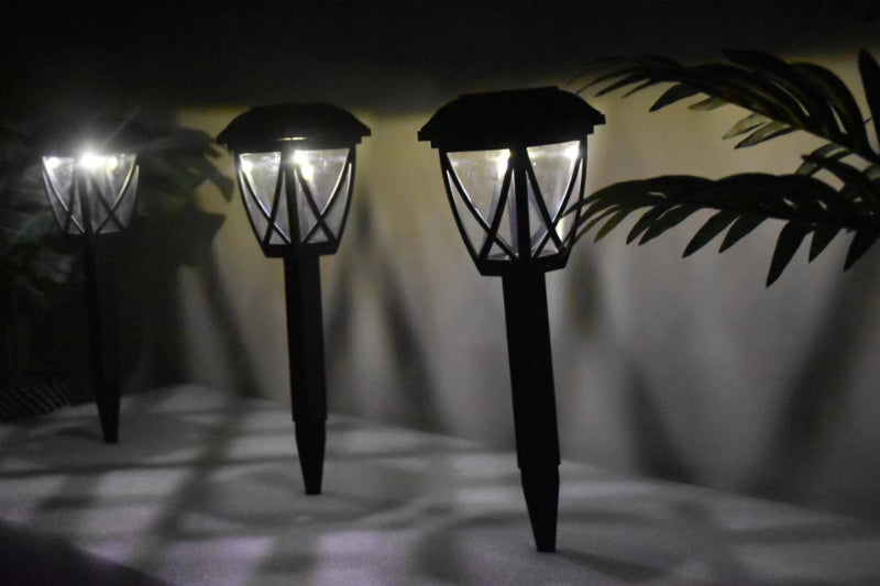 New Design Outdoor Solar Light LED Garden Lawn Light Waterproof Landscape Plug in Light