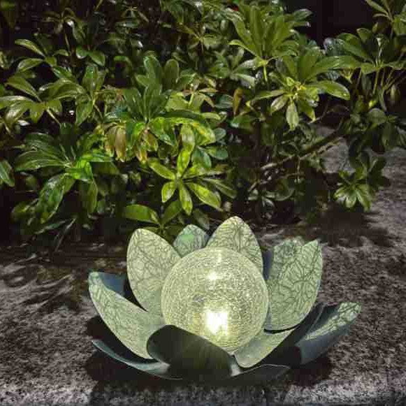 Spot Outdoor Solar Lawn Light LED Lotus Lights Ground Plug Light for Courtyard Decorations