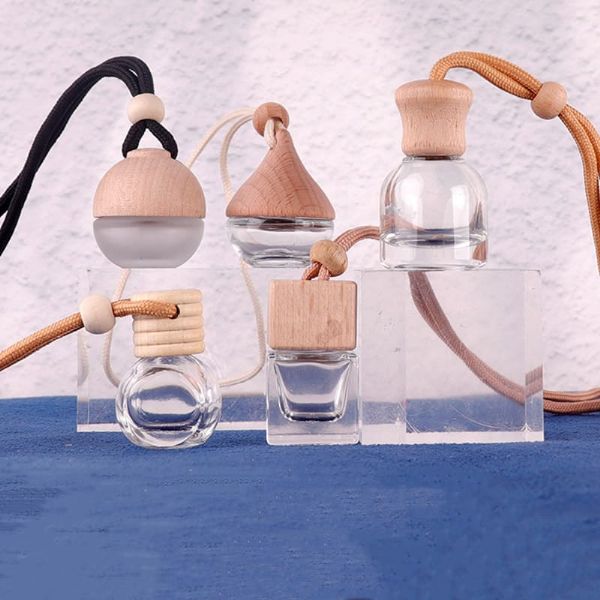 db09-car-perfume-bottle-air-freshener-hanging-diffuser_0_600