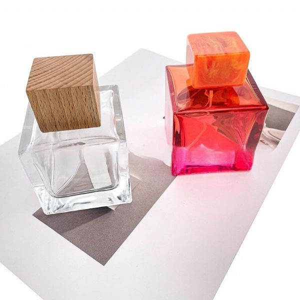 b21-custom-square-clear-black-gradient-pink-perfume-glass-bottle_0_600