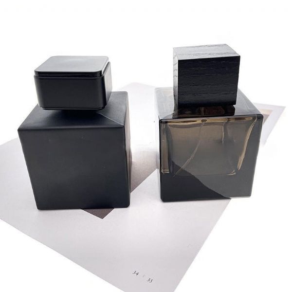 b21-custom-square-clear-black-gradient-pink-perfume-glass-bottle_0_600