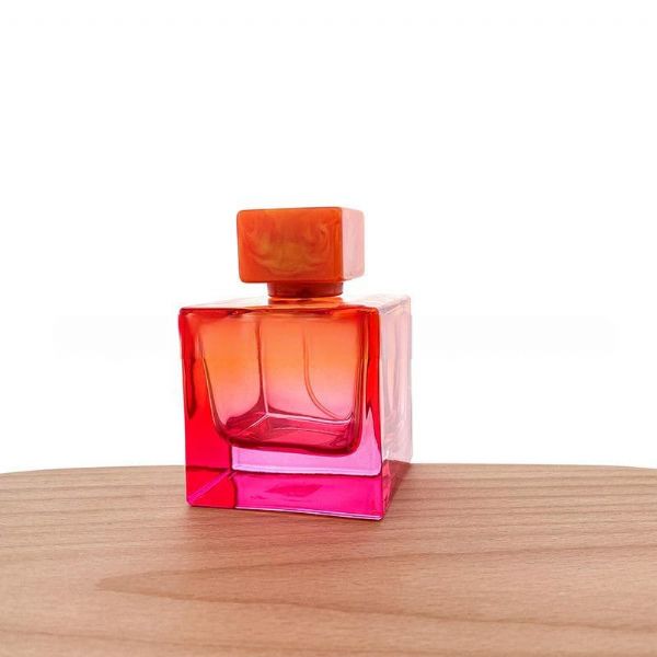 b21-custom-square-clear-black-gradient-pink-perfume-glass-bottle_0_600