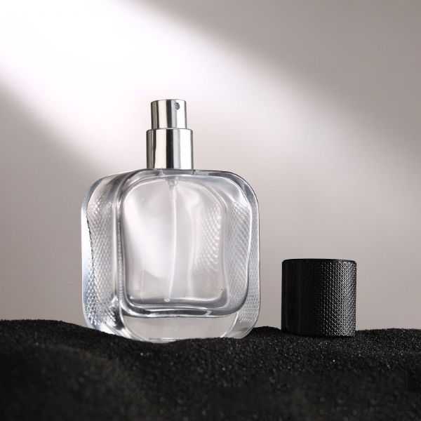 pb33-empty-glass-perfume-bottles-bulk-wholesale-manufacturer-customized-logo_0_600