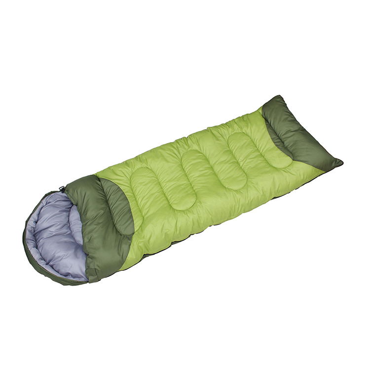 Envelope type lightweight sleeping bag for human outdoor camping