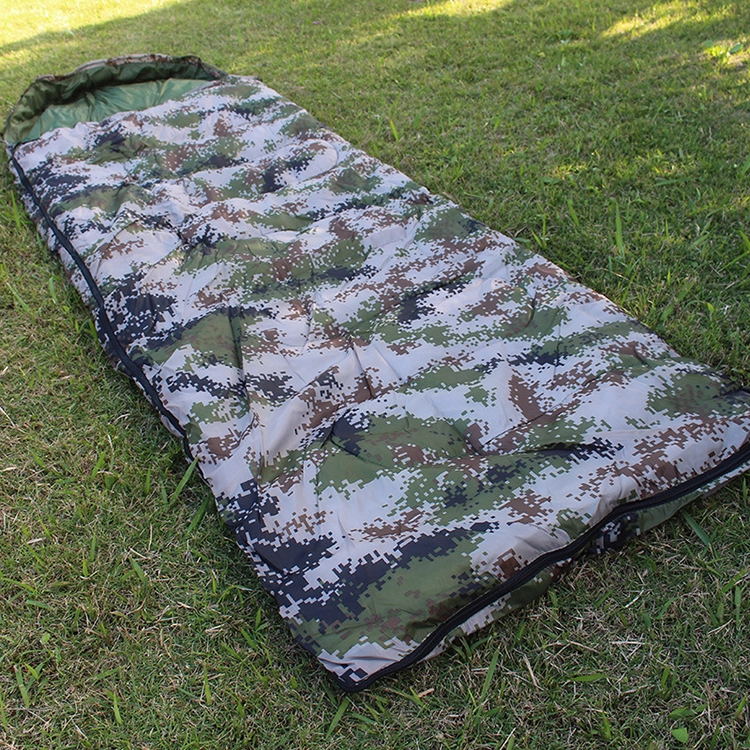 Envelope Form Lightweight Waterproof Camouflage Sleeping Bag